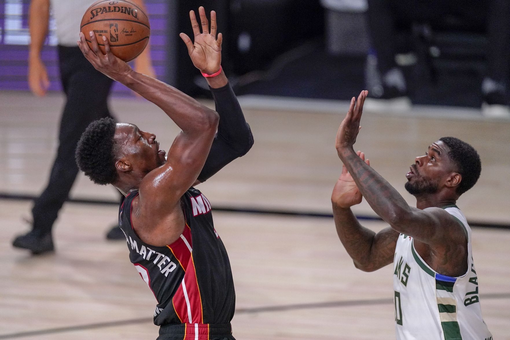 Bucks 118, Heat 115 (OT)